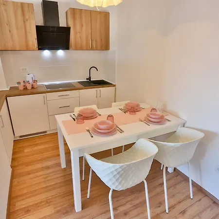 Mana2 Centre Apartment